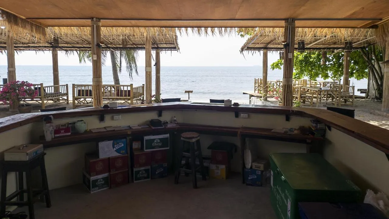 Isara Lanta Beach Resort Koh Lanta