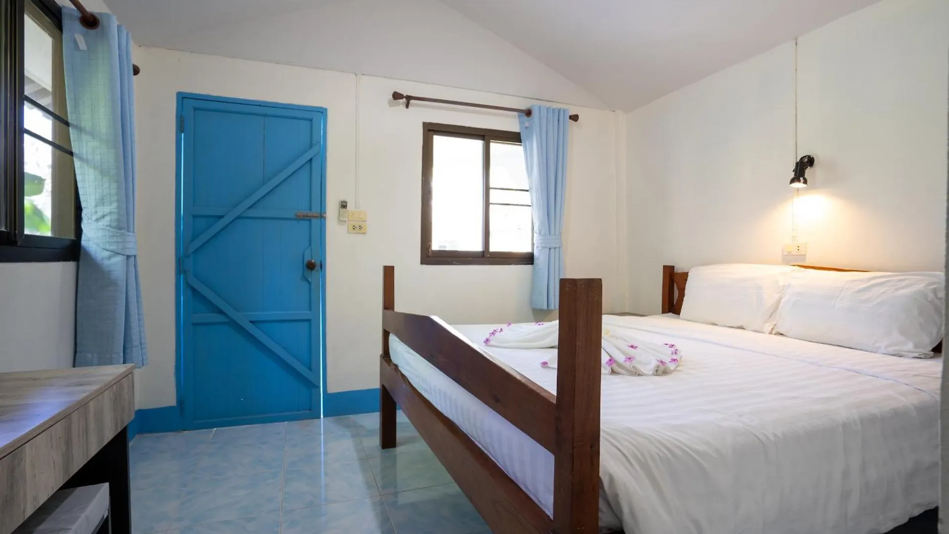 Isara Lanta Beach Resort Koh Lanta Thailand