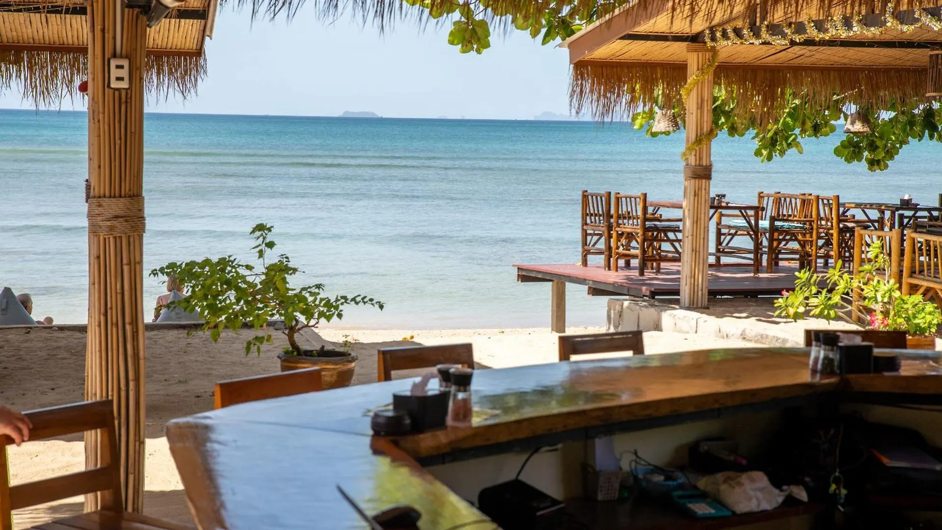 Isara Lanta Beach Resort Koh Lanta