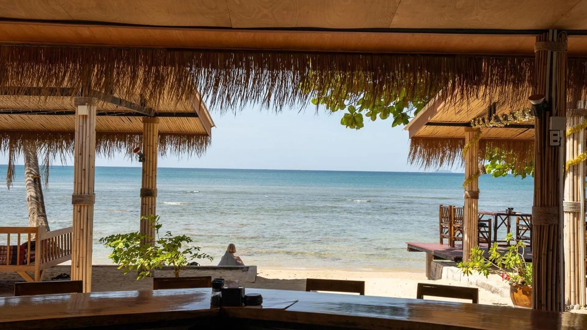 Isara Lanta Beach Resort Koh Lanta