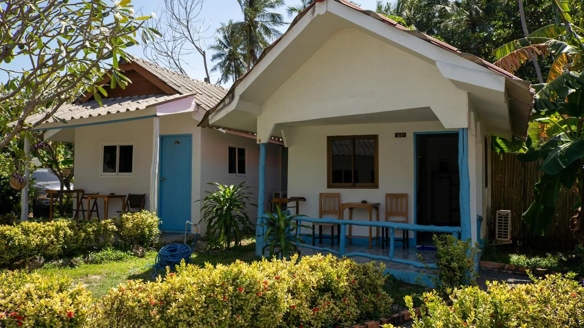 Isara Lanta Beach Resort Koh Lanta