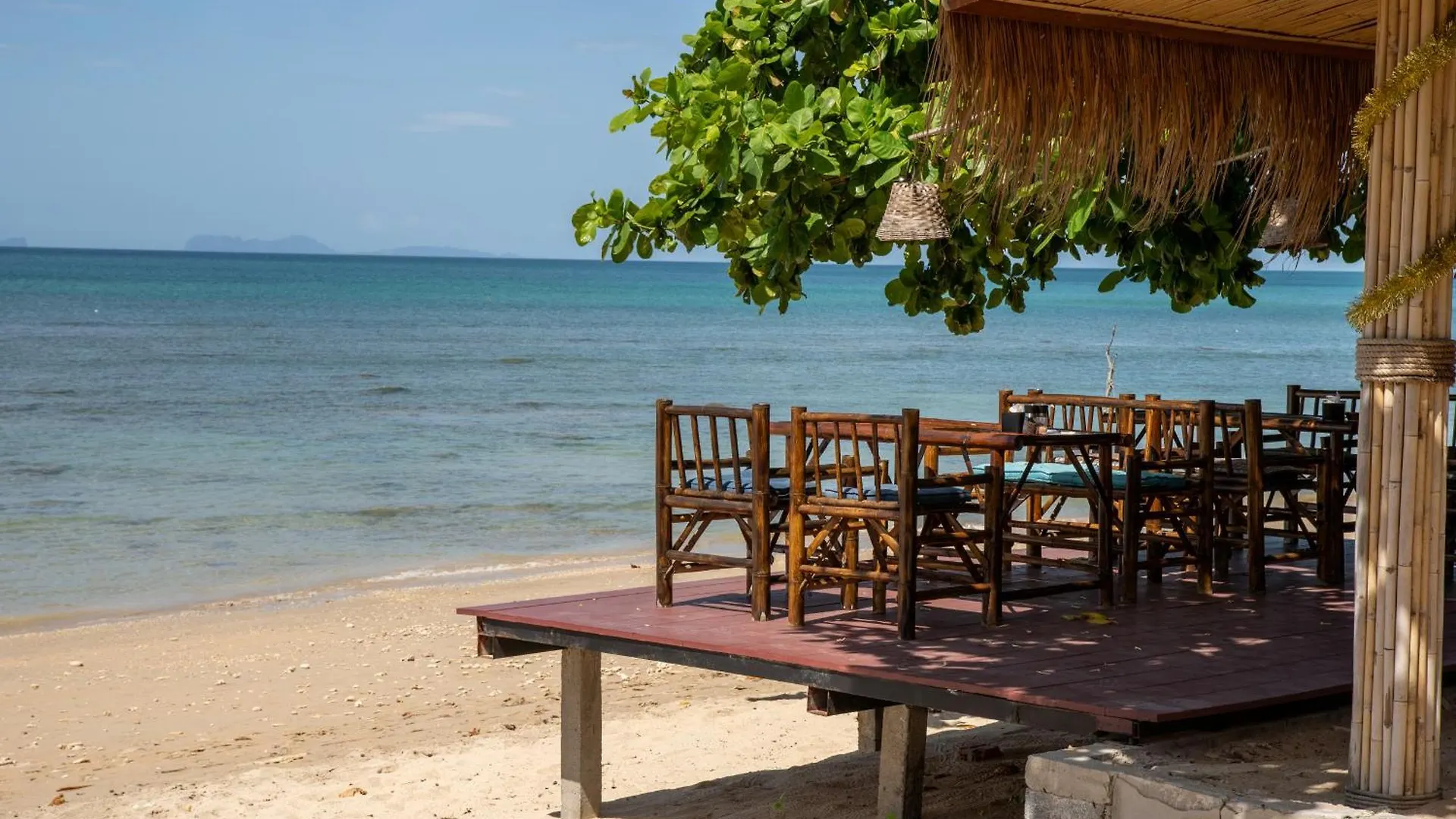 Isara Lanta Beach Resort Koh Lanta 2*,