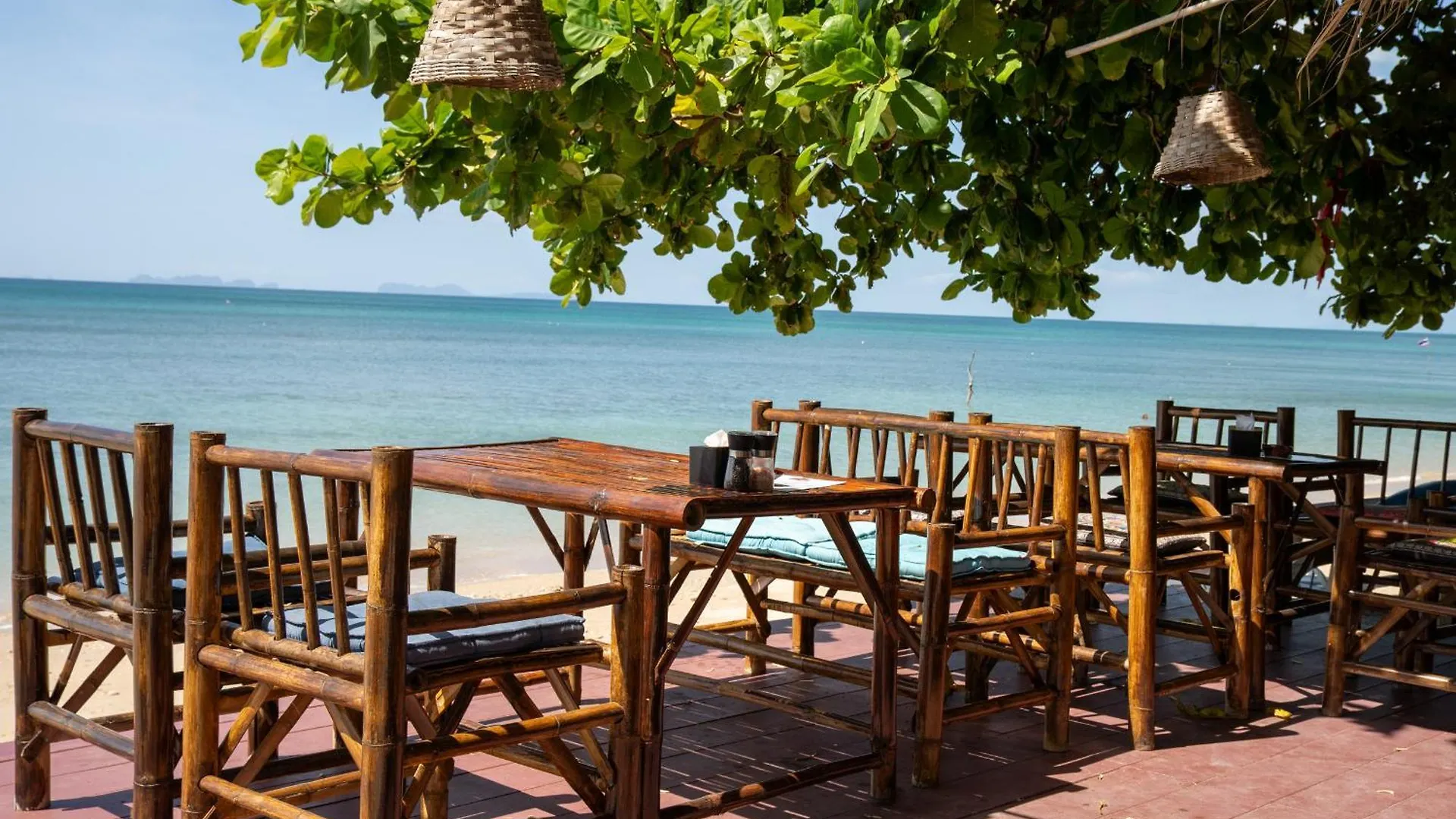 Isara Lanta Beach Resort Koh Lanta