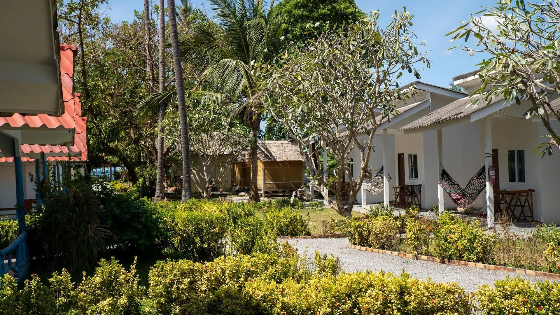 Isara Lanta Beach Resort Koh Lanta Thailand