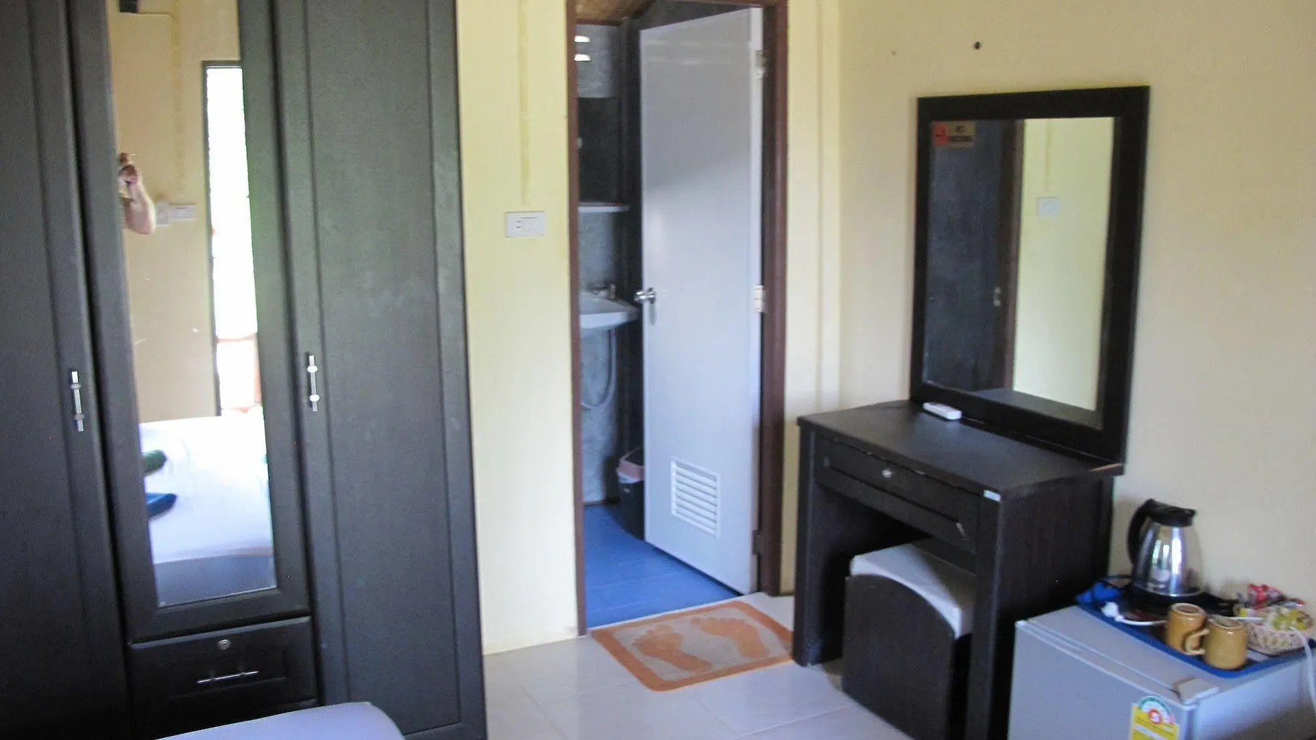 Isara Lanta Beach Resort Koh Lanta