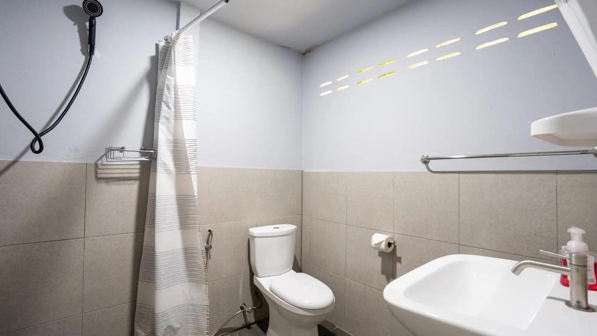 Isara Lanta Beach Resort Ко-Ланта